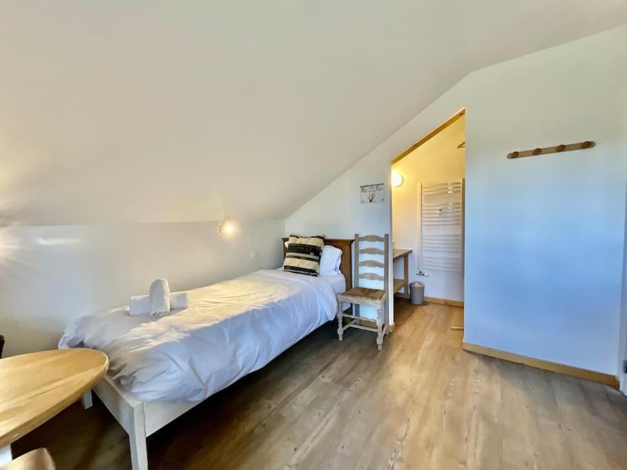 Le Petit Loup, Appartement Neuf Avec Jardin Gerbépal Buitenkant foto