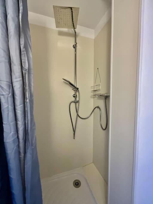 Le Petit Loup, Appartement Neuf Avec Jardin Gerbépal Buitenkant foto